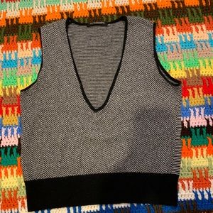 Betty Barclay Size M womens knit vest